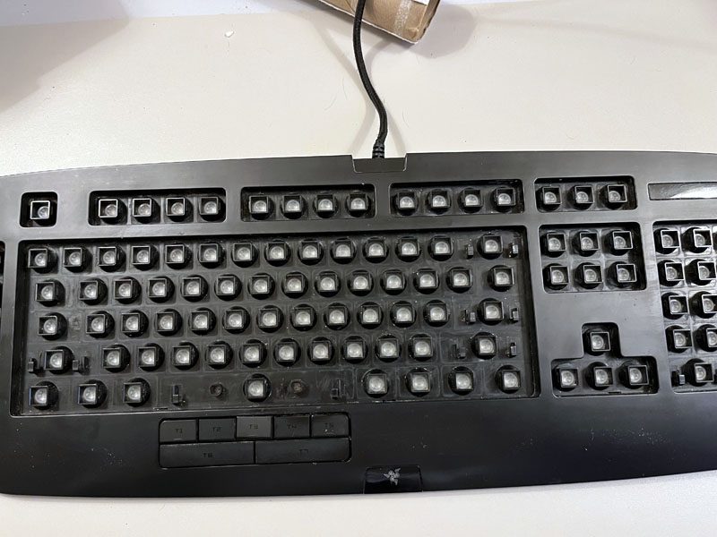 keyboard without keycaps