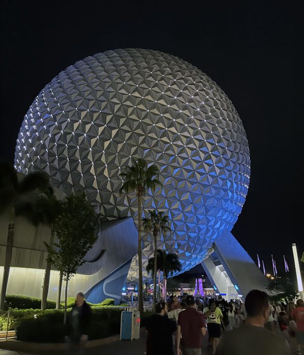 spaceship earth, at WDW's Epcot