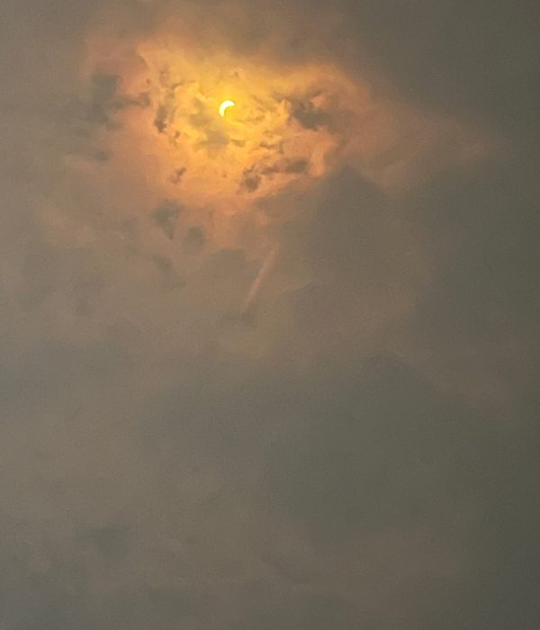 a really crummy picture of the solar eclipse -it was cloudy.