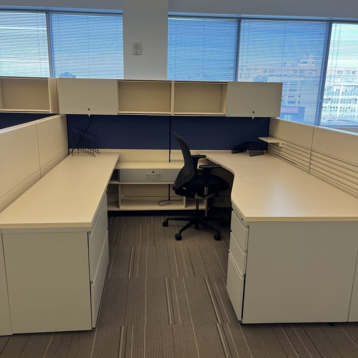 kim's empty cubicle at TNP